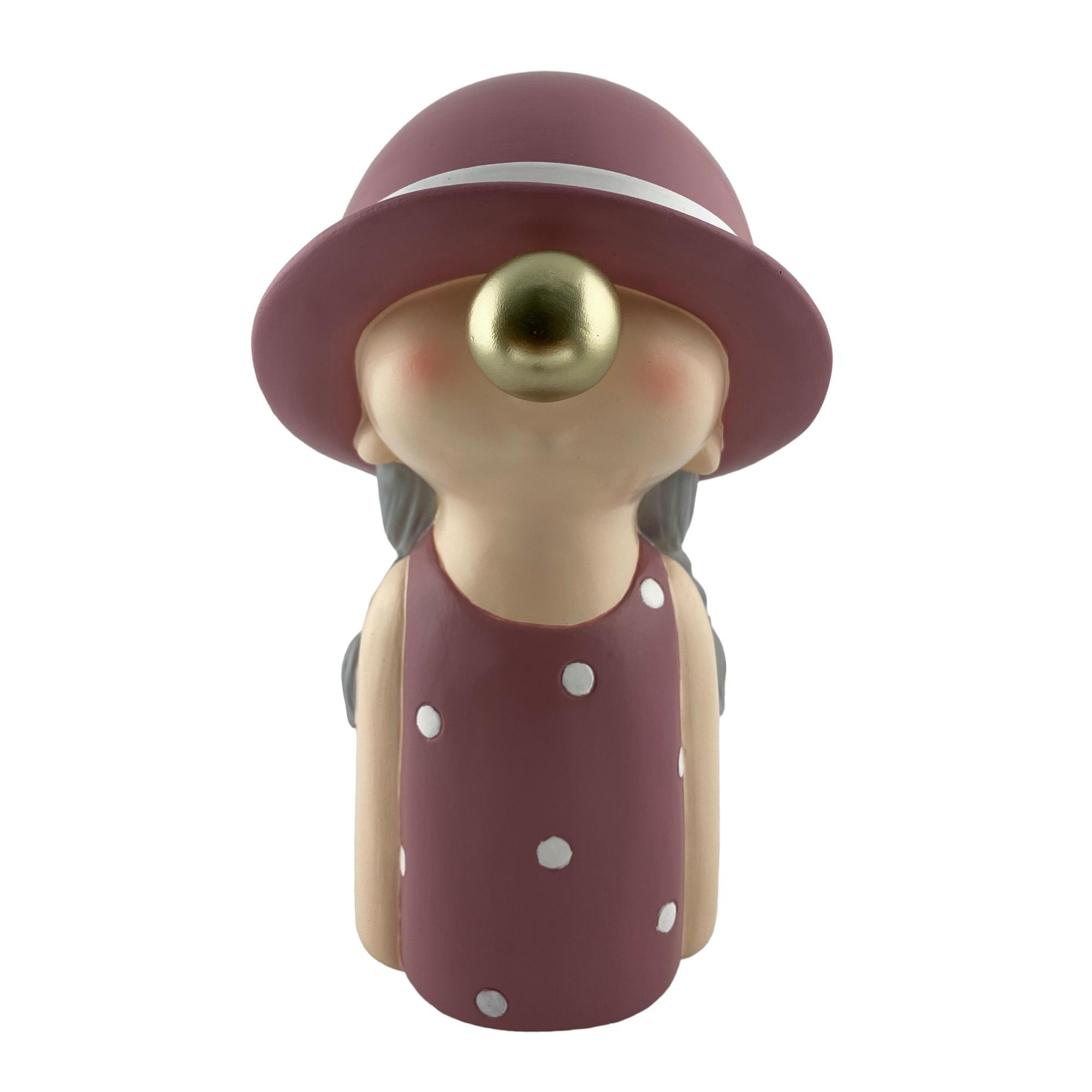 Niña con sombrero