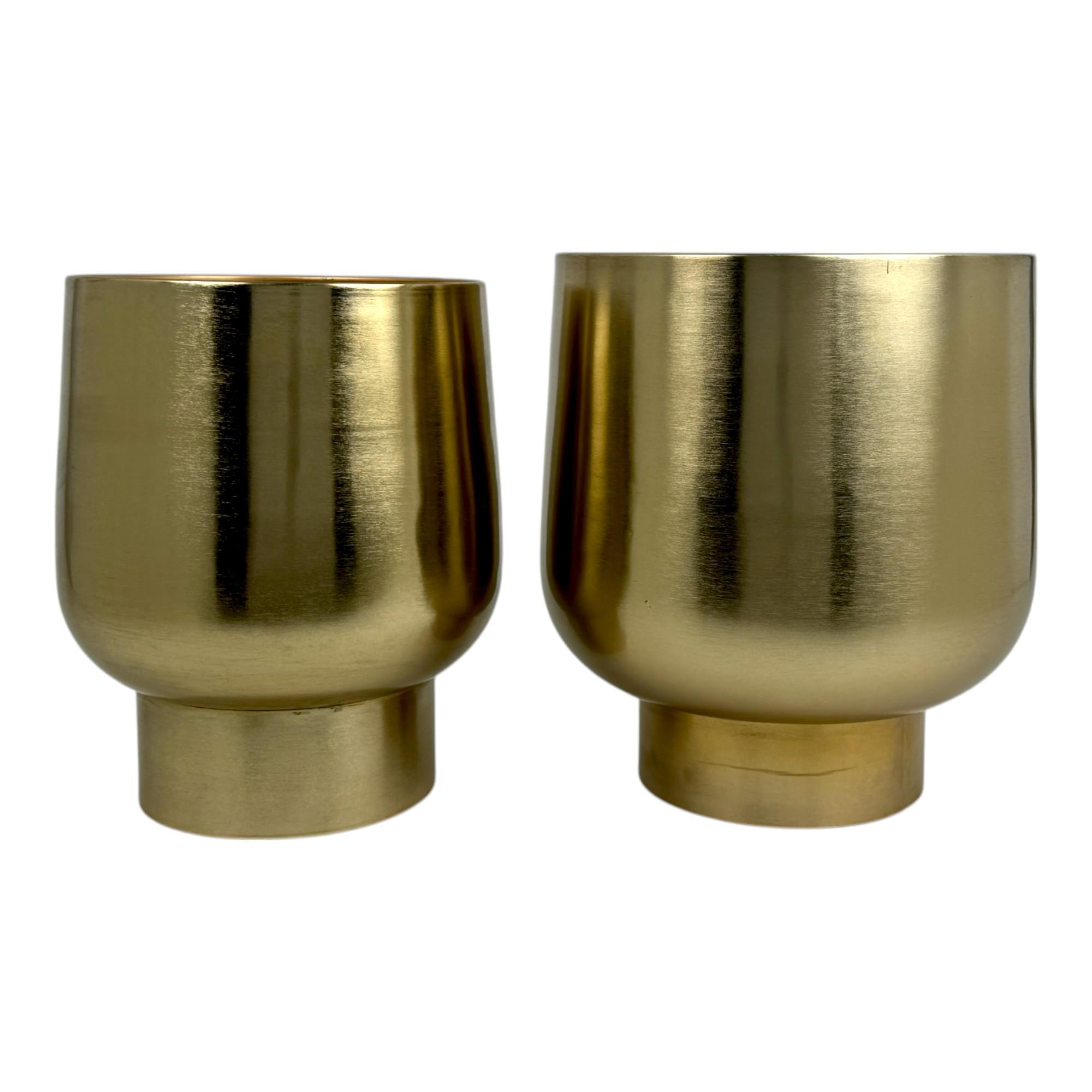 Set de macetas doradas brillantes